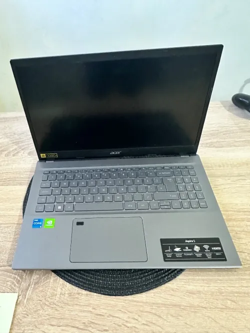 Acer Aspire 5 