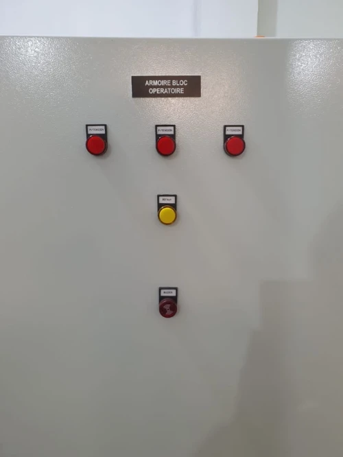 Armoire  électrique pour bloc opératoire 