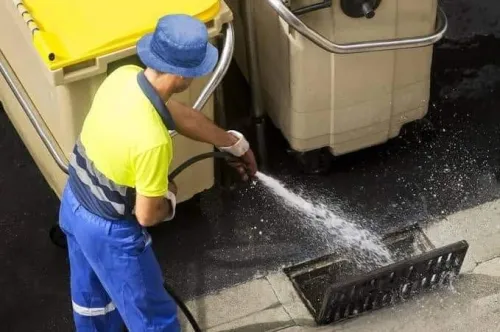 Camion Nettoyage Debouchage Canalisation Et Curage Vidange De Fosse Et Cave Vidange