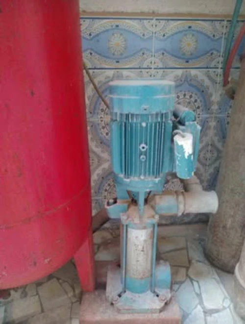 Sure pressure  Avec pompe  300L