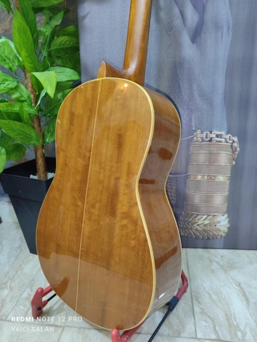 12 Guitares Classique