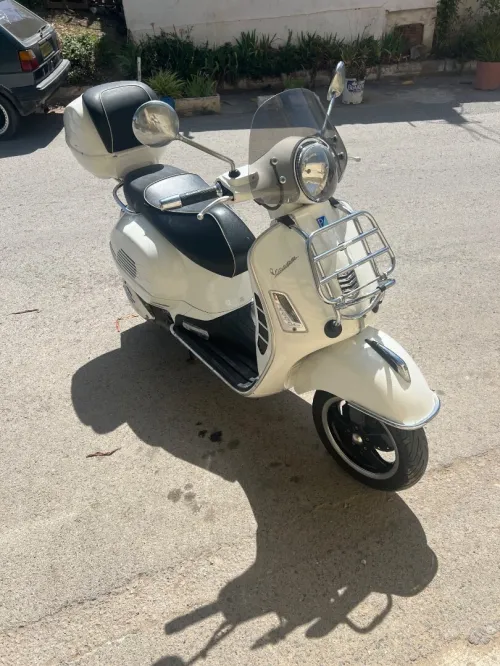 PIAGGIO Vespa 2015