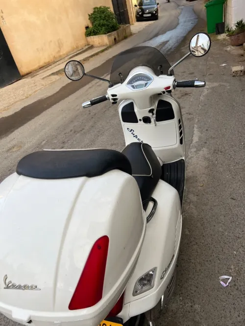 PIAGGIO Vespa 2015