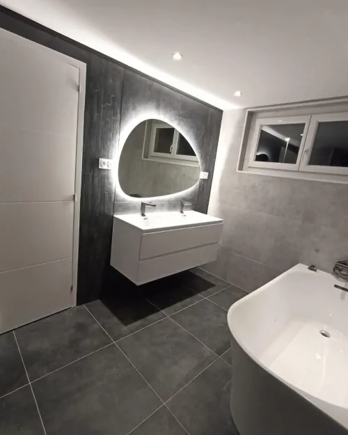 Renovation des maisons تهيئة المنازل و تجديد الديكورات الداخلية
