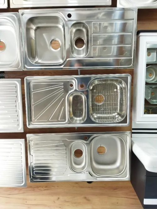 Éviers de cuisine en vrai inox 18/10