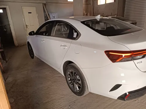 Kia K3 cirato 2025 مجمولة