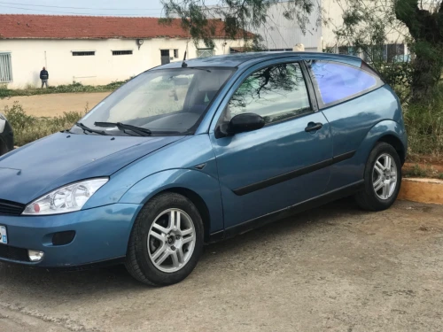 Ford Focus 4 portes 2001 Focus 4 portes