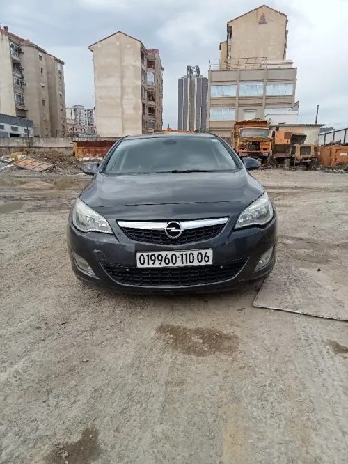 Opel Astra 2010 