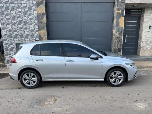 Volkswagen Golf 8 2021 Life Plus