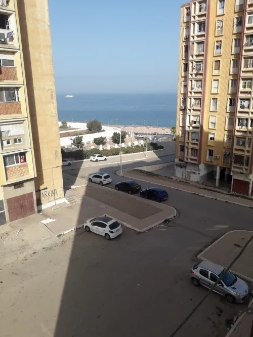 Location vacances Appartement F3 Mostaganem Mostaganem