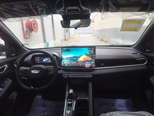 Geely Coolray 2025 Full option 00klm