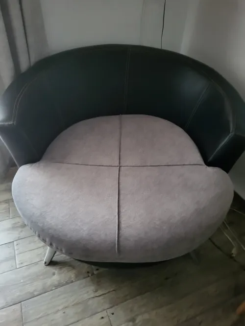 Salon L + 1