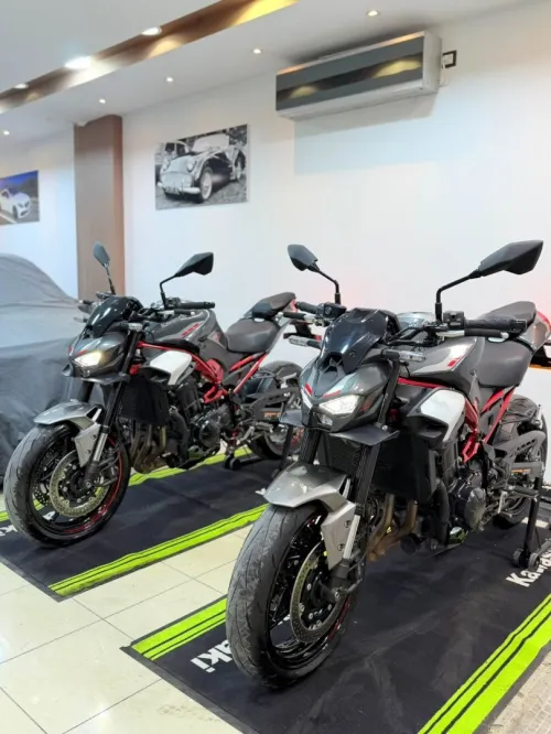 Kawasaki Z900 2025