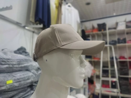 Casquette vierge pour la sérigraphie