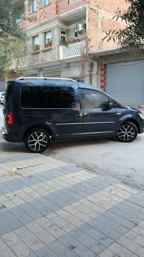 Volkswagen Caddy 2018 Highline