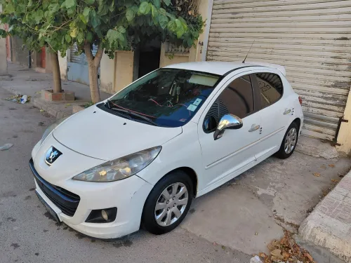 Peugeot 207 plus 2013 