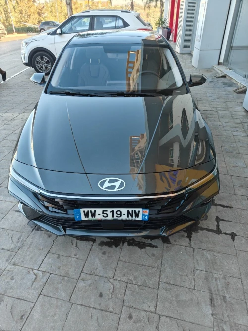 Hyundai Elantra 2025 La toute options
