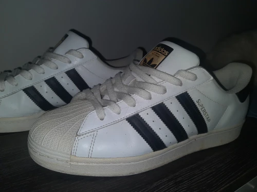 Adidas superstar
