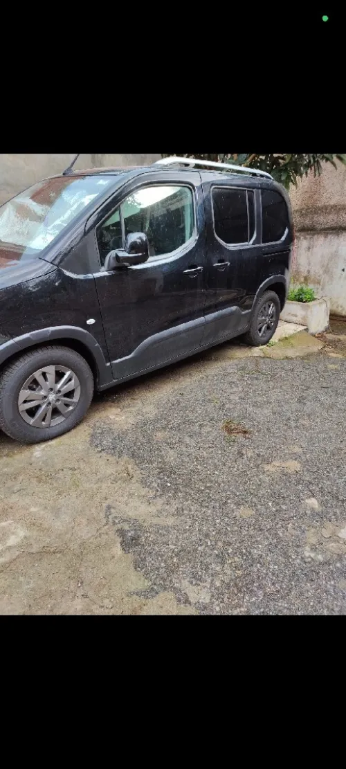 Peugeot Rifter 2022 Allur