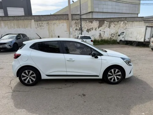 Renault Clio 5  2023 Business