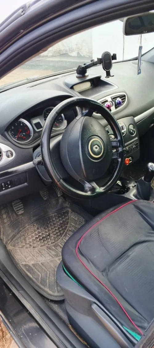 Renault Clio 3 2011 Exception