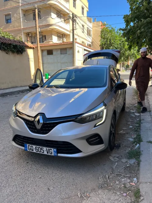 Renault Clio 5  2023 Evolution