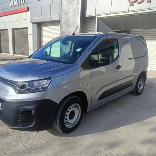 Fiat Doblo 2023 Comercial