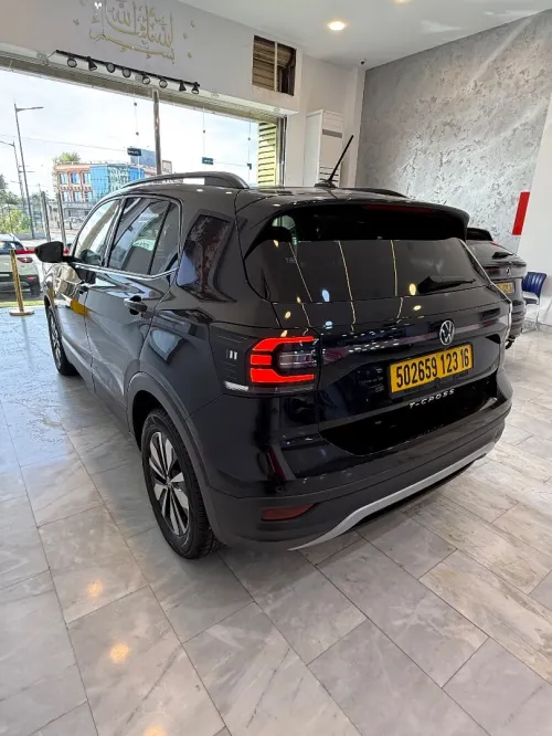 Volkswagen T-Cross 2023 Move