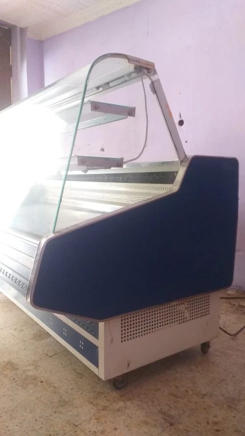 Frigo présentoir 2M