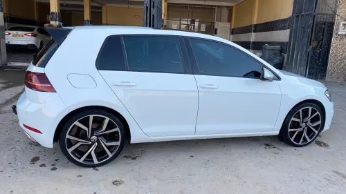 Volkswagen Golf 7 2018 Carat