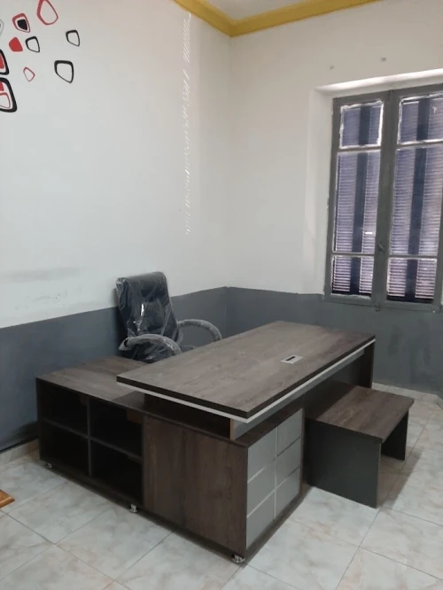 BUREAU DIRECTEUR avec chaise 