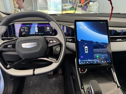 Geely Starray 2025 
