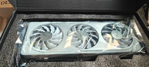 Gigabyte AERO RTX 4060ti 16gb