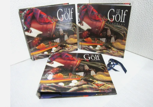 Magnifique coffret "Le Golf" en 2 volumes par Alick A. Watt (Éditions Flammarion)
