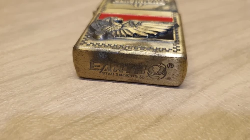 Briquet de la marque Earth, modèle: AMERICAN GLADIATORS 