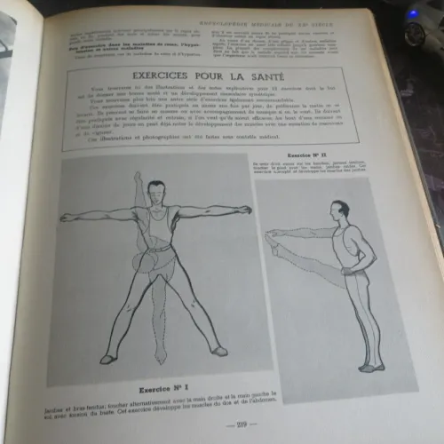 Livre Encyclopédie Medical du XXè siècle Fernand  Nathan LIQUIDATION