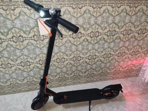 Trottinette électrique iScooter NEUVE sous emballage