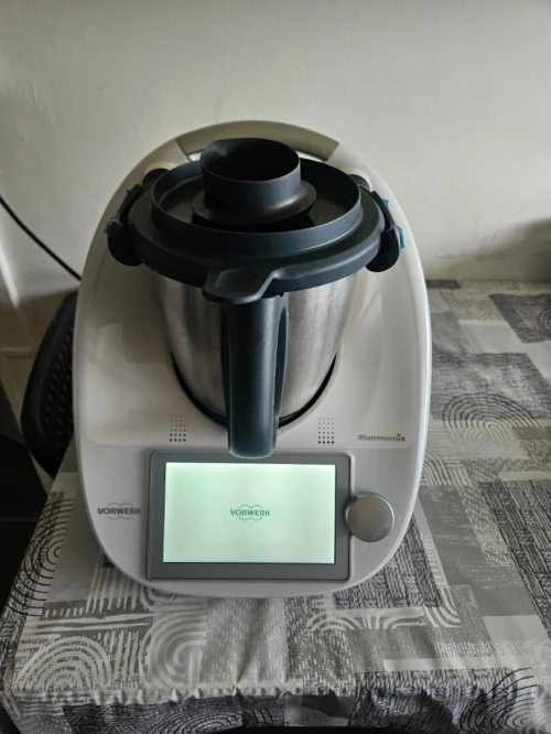 Robot thermomix 