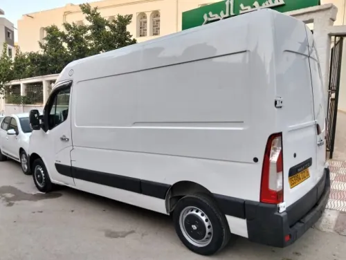 Renault Master 2012