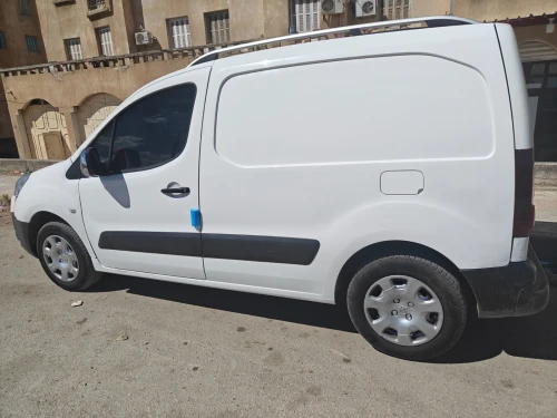 Peugeot Partner 2012 B9