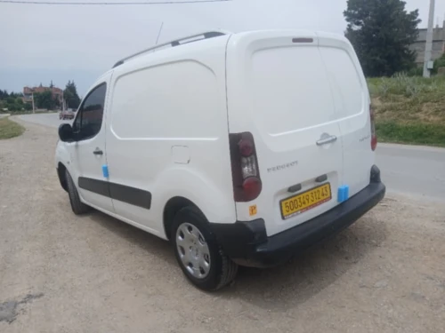Peugeot Partner 2012 B9