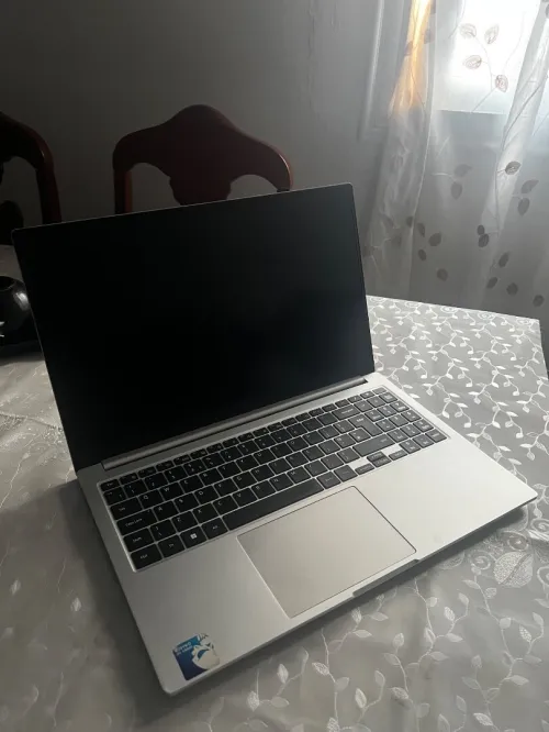 Laptop Samsung Galaxy Book 2