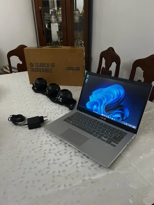 Laptop ASUS