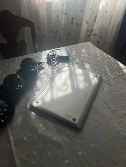 Laptop Samsung Galaxy Book 2