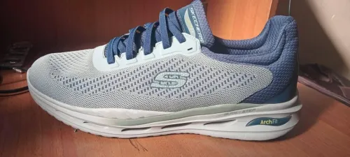 Basket SKECHERS ArchFit bonne occasion 48.5 32C