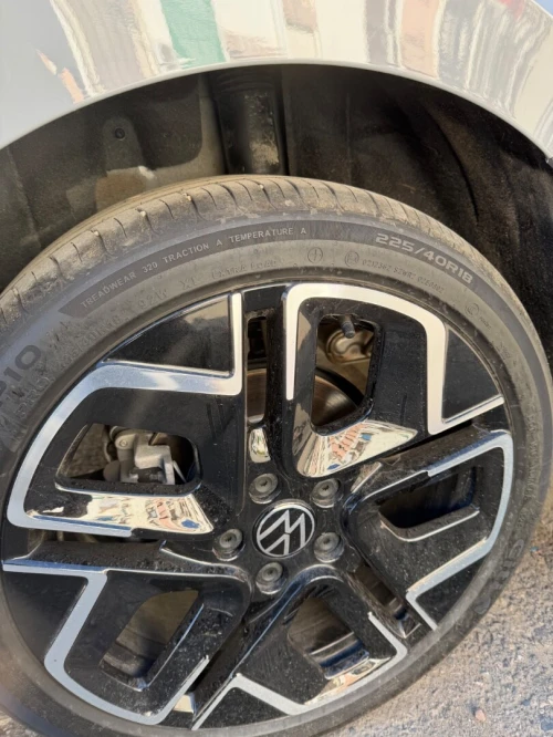 Volkswagen Golf 8 2025 R-Line