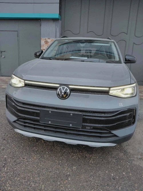 Volkswagen Tahru 2025 Xr