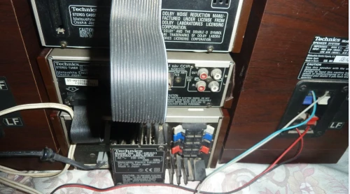 MINI CHAINE HI FI TECHNICS HD 501