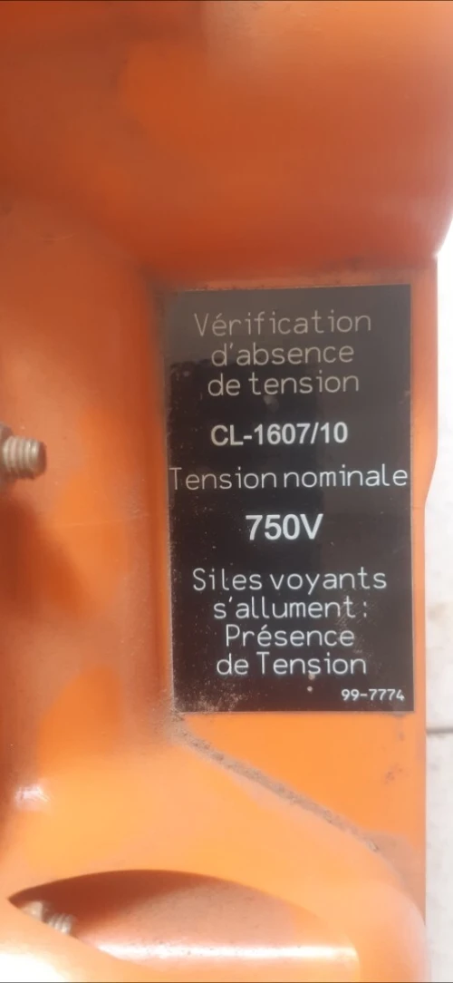 Detecteur de tention fe metro