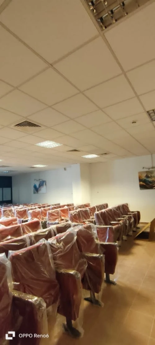 Chaise conférence cinéma et théâtre